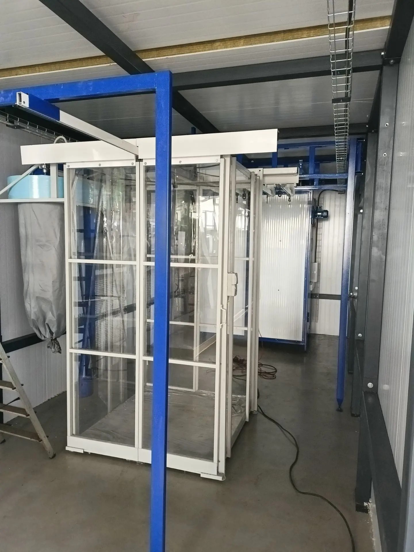 Однопостовая камера напыления КН-1 с установкой рекуперации
